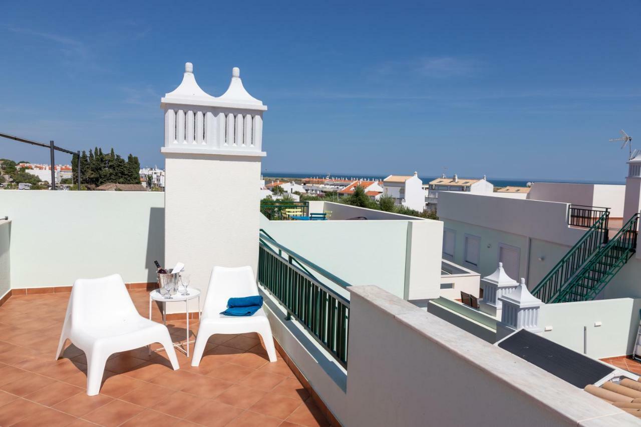 קבאנס דה טאבירה Penthouse Cabanas Sun - Algarve מראה חיצוני תמונה